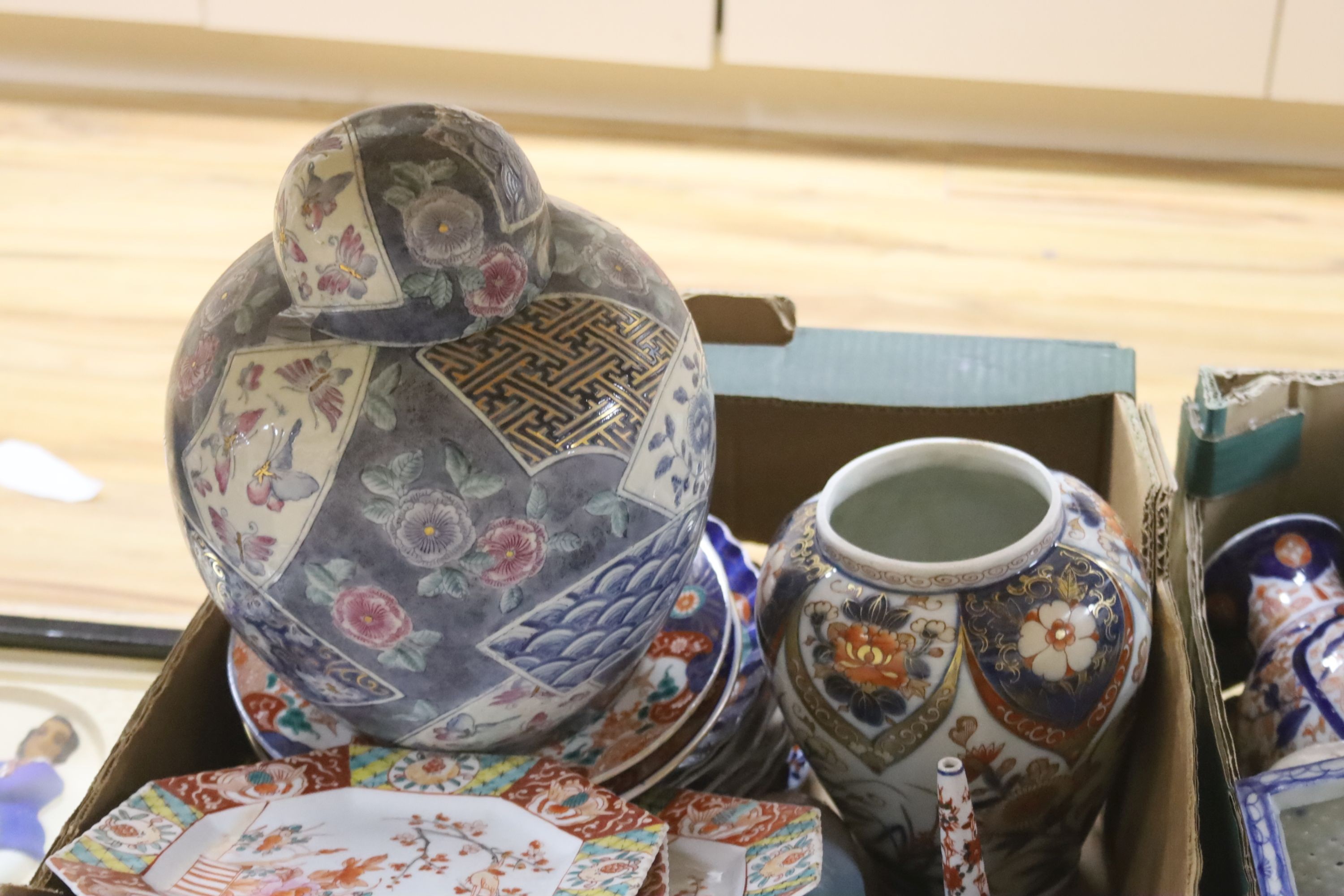 Two boxes of Japanese Imari, Kutani etc porcelain